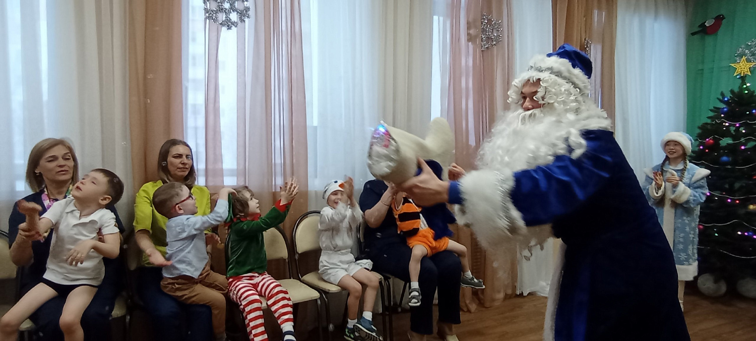  Дети с ОВЗ приняли участие в праздничной программе «В поисках новогоднего настроения» ❄