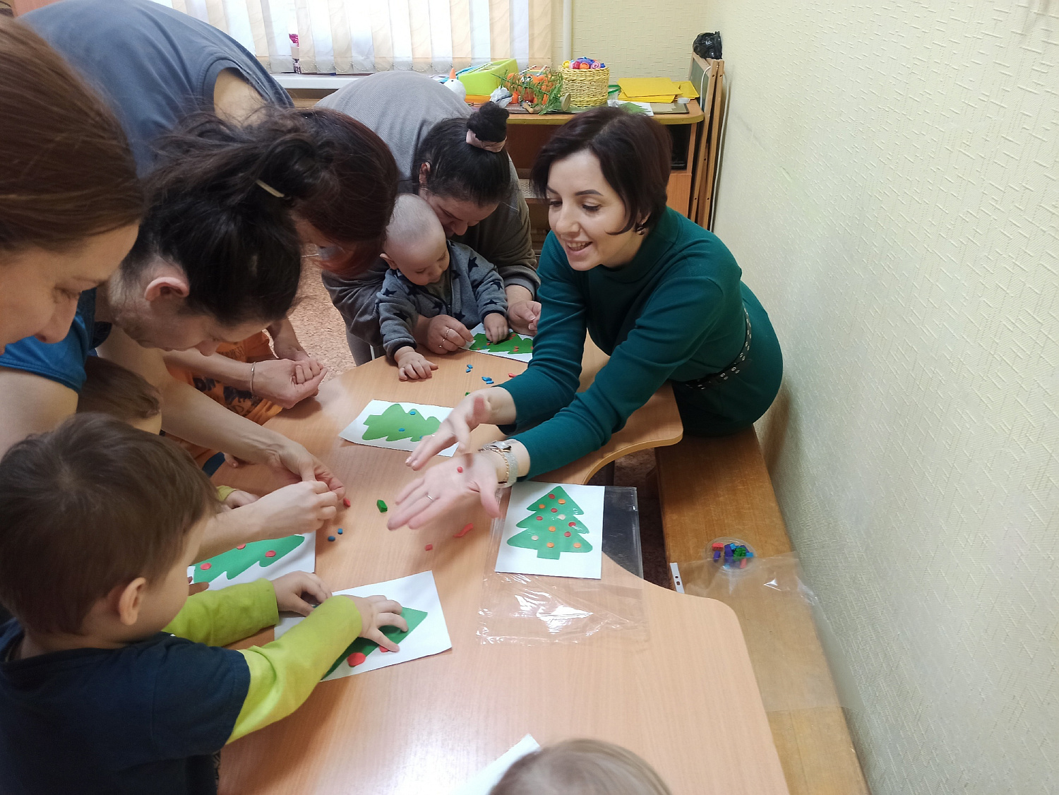 «Библионяня» пришла гости к малышам!